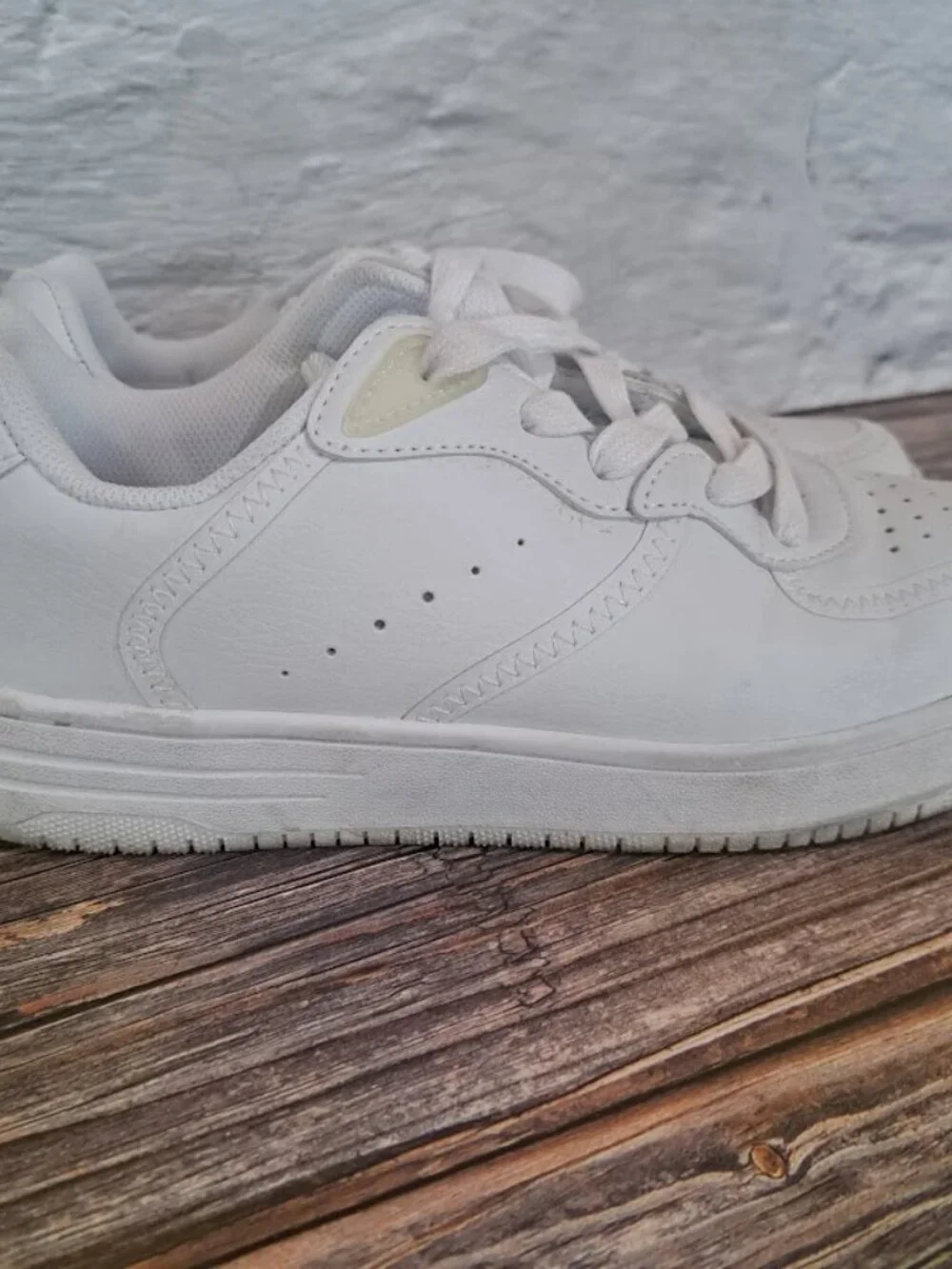 Fabletics Wilshire Lifestyle‎ Sneakers white women's size 8